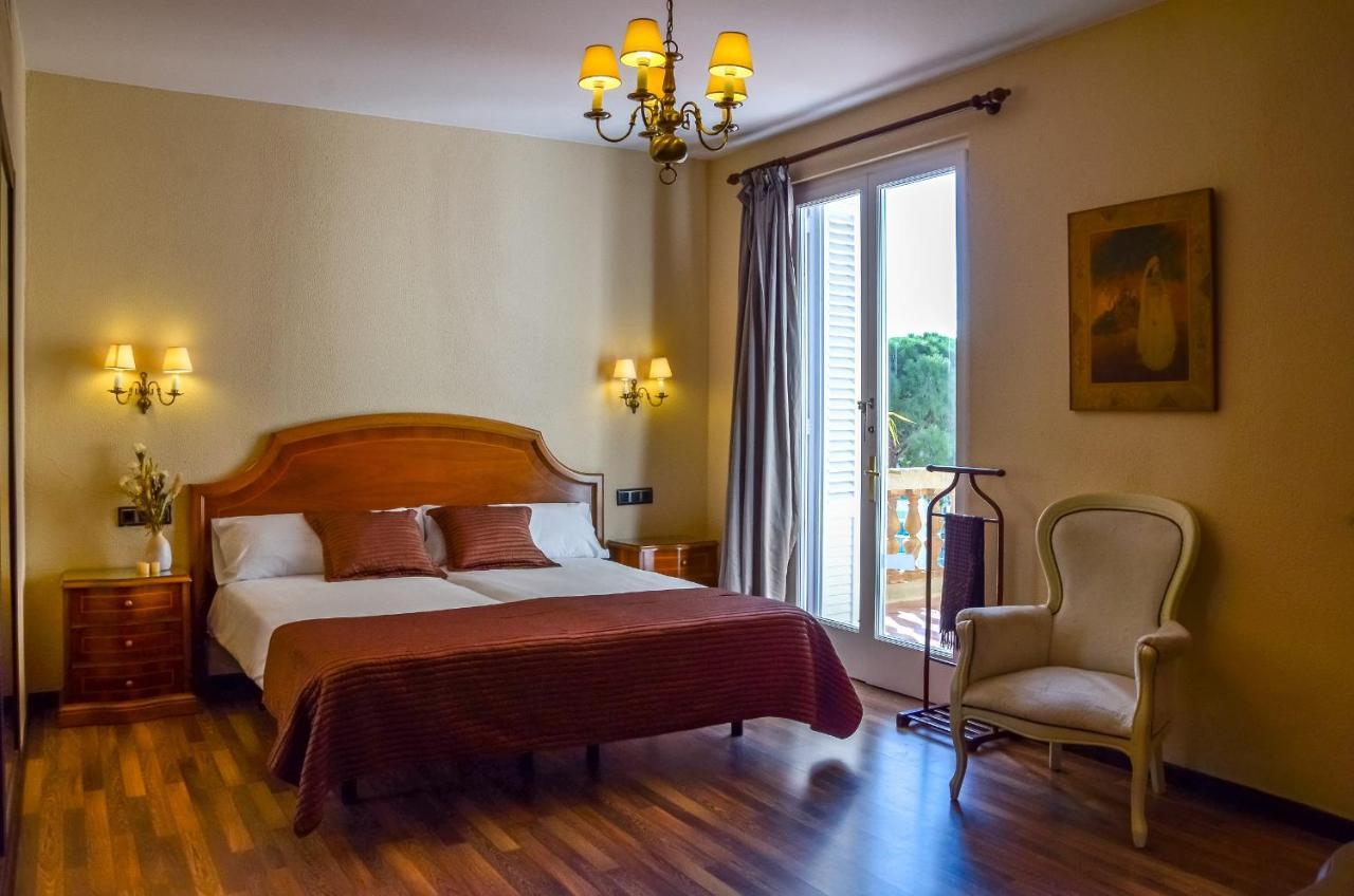 Hotel Roger De Flor By Seleqtta Lloret de Mar