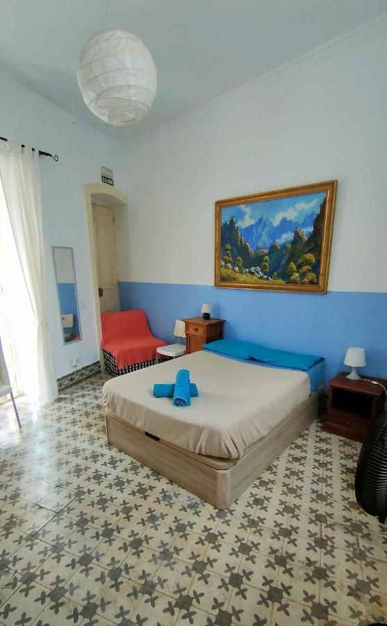 La Casa Encantada Hostal *