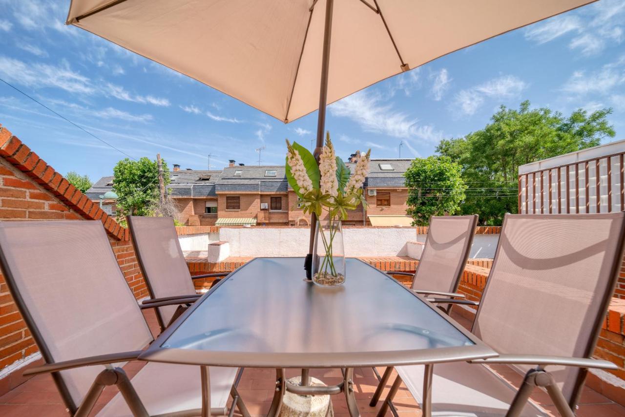 A Casacafe Madrid Pozuelo Estacion Private Guest house *
