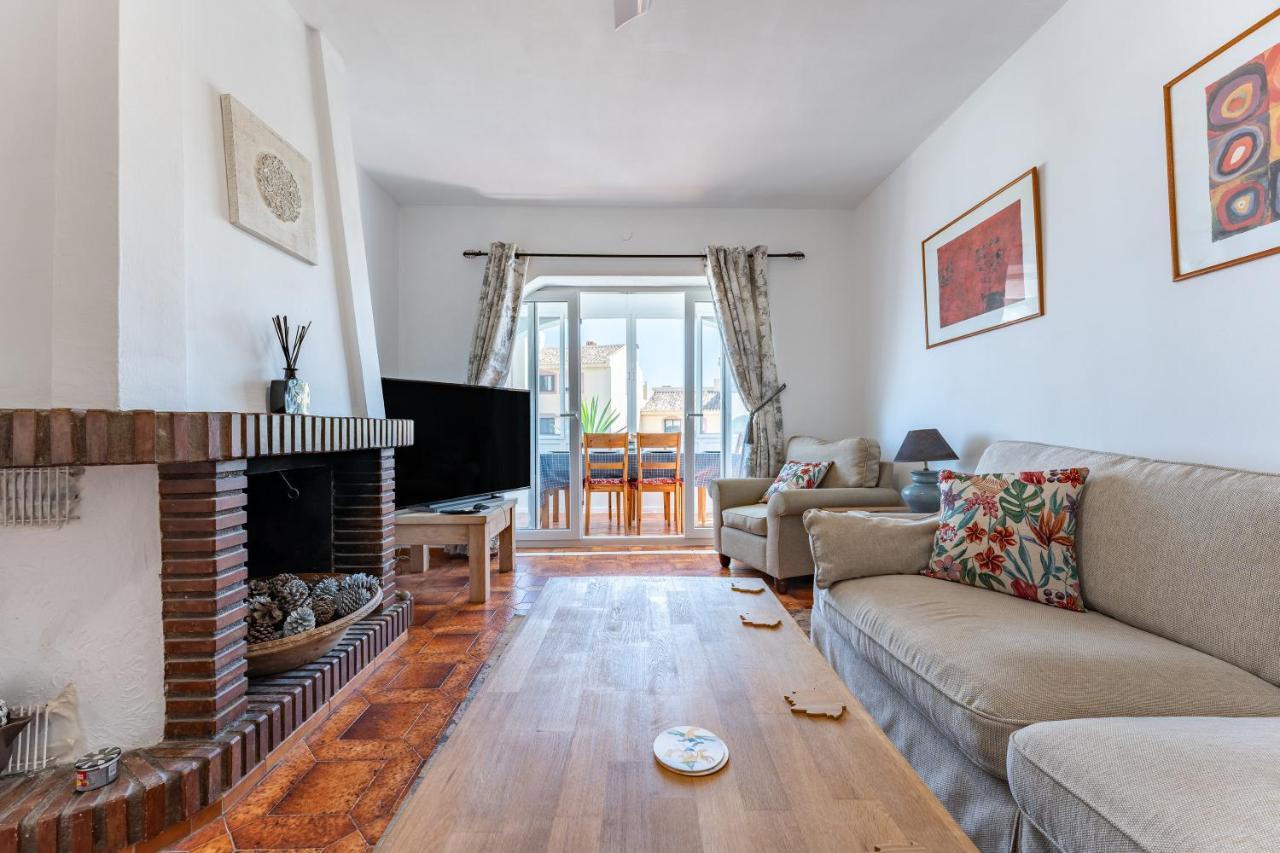 Villa Superbly Situated 67