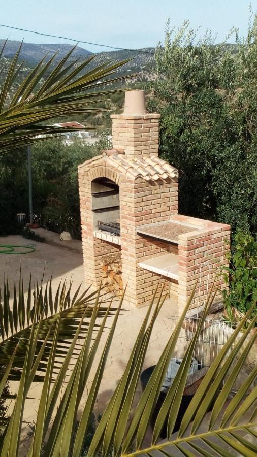 Apartamento Marrojas, Secluded Tudor Country Algarinejo