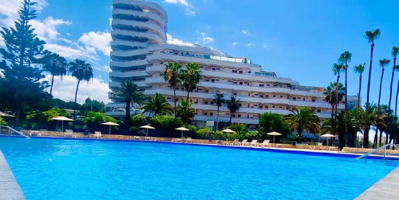 Enjoy The Sea And Pool In Playa De Americas Playa de las Americas (Tenerife)