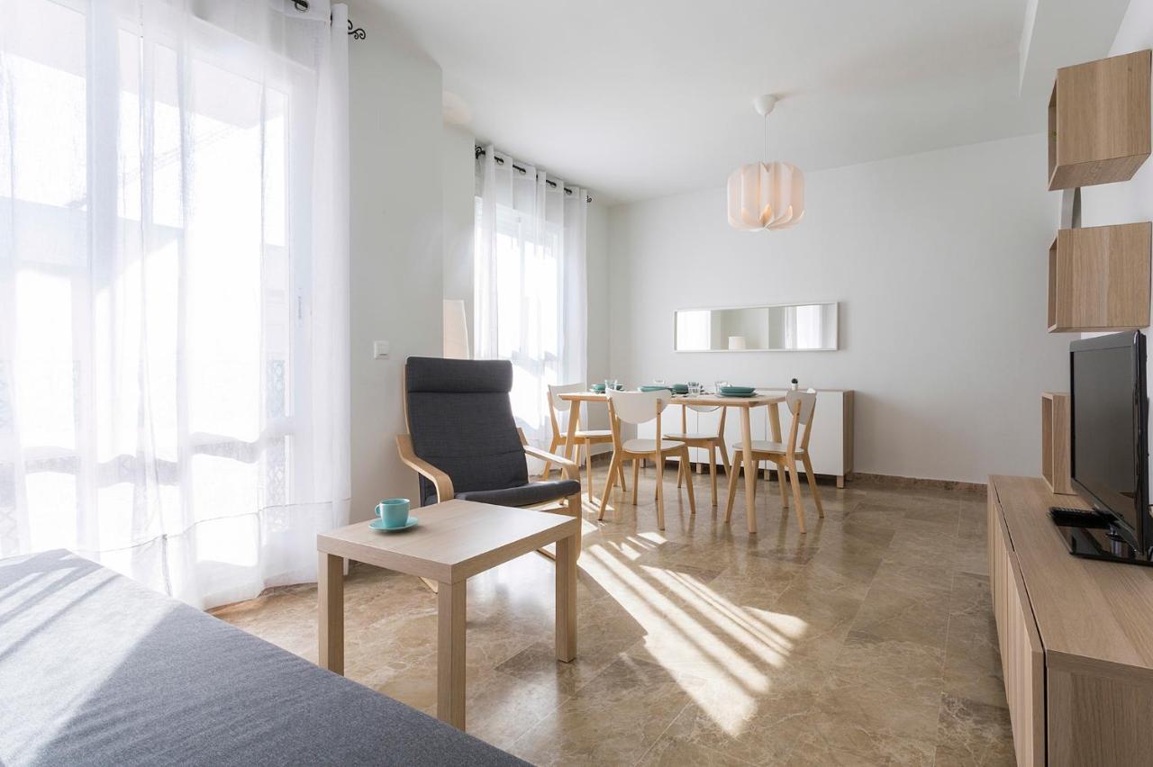 Apartamento Azvalia - La Estacion, Piscina Y Junto A La Renfe