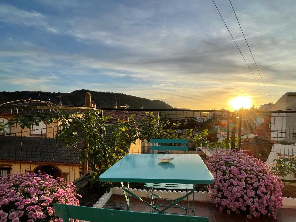 Vistablanca: Panoramic Views With Pool Near Alhambra