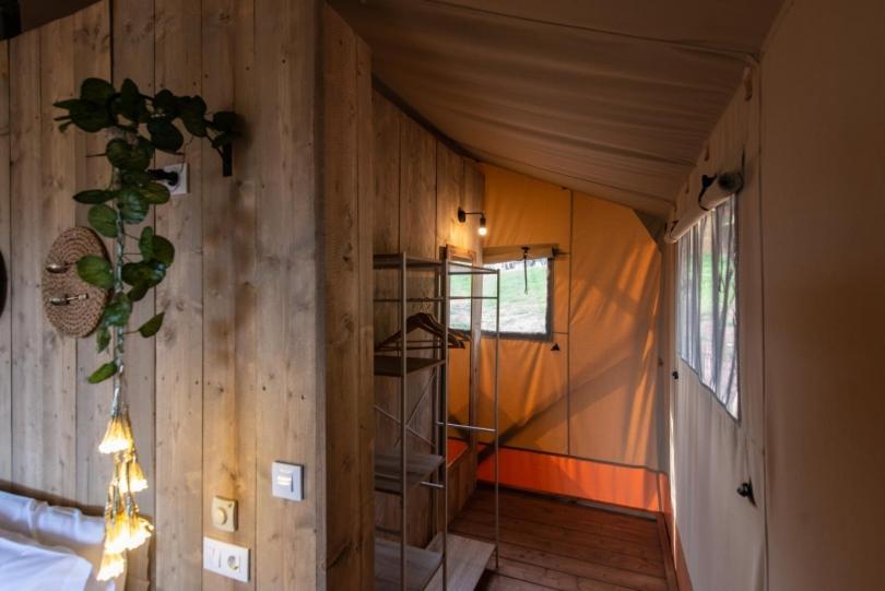 Glamping Vall De Codo Luxury tent Terrades