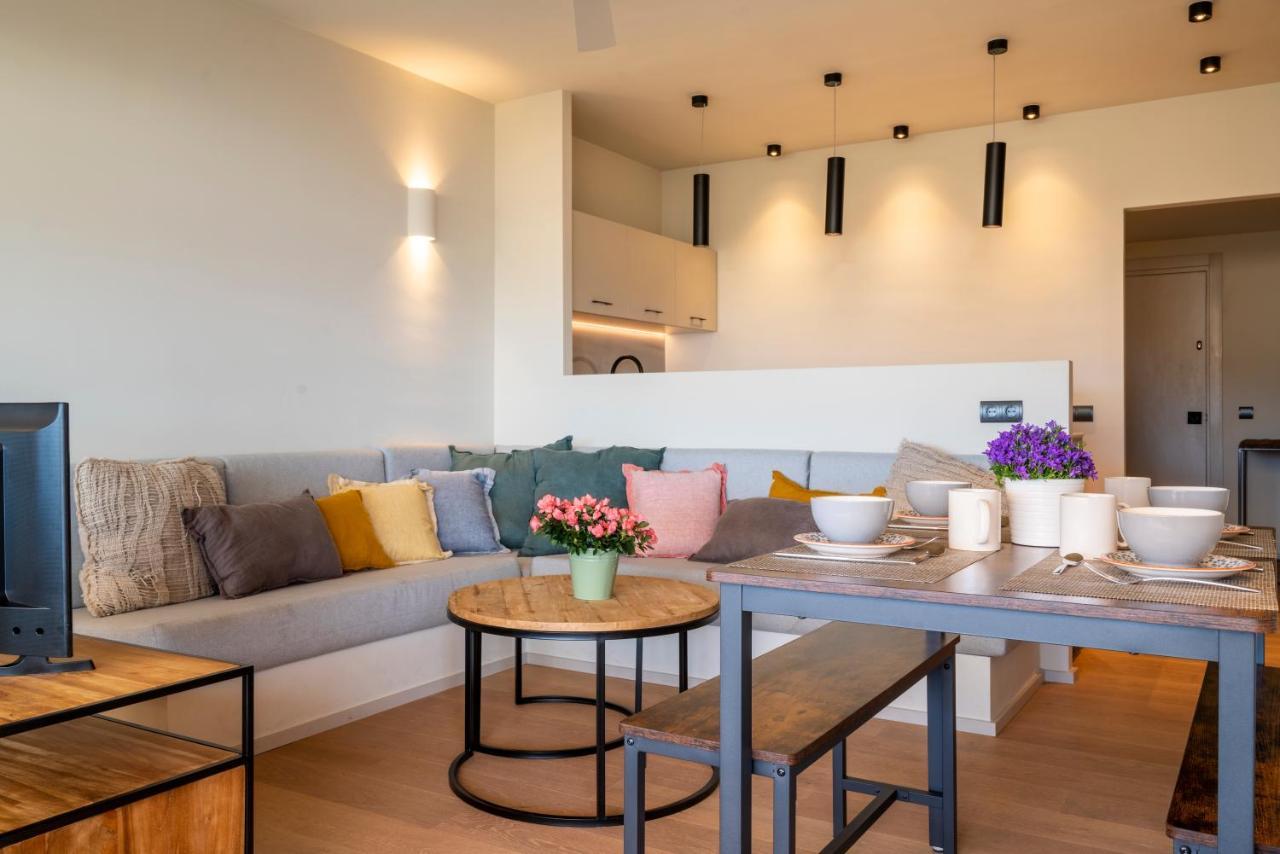 Alta House Sa Blava Apartment Begur