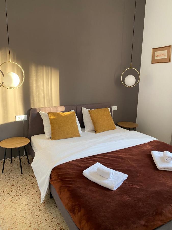 Charming In A Duplex With Garden & Balcony Apartamento *