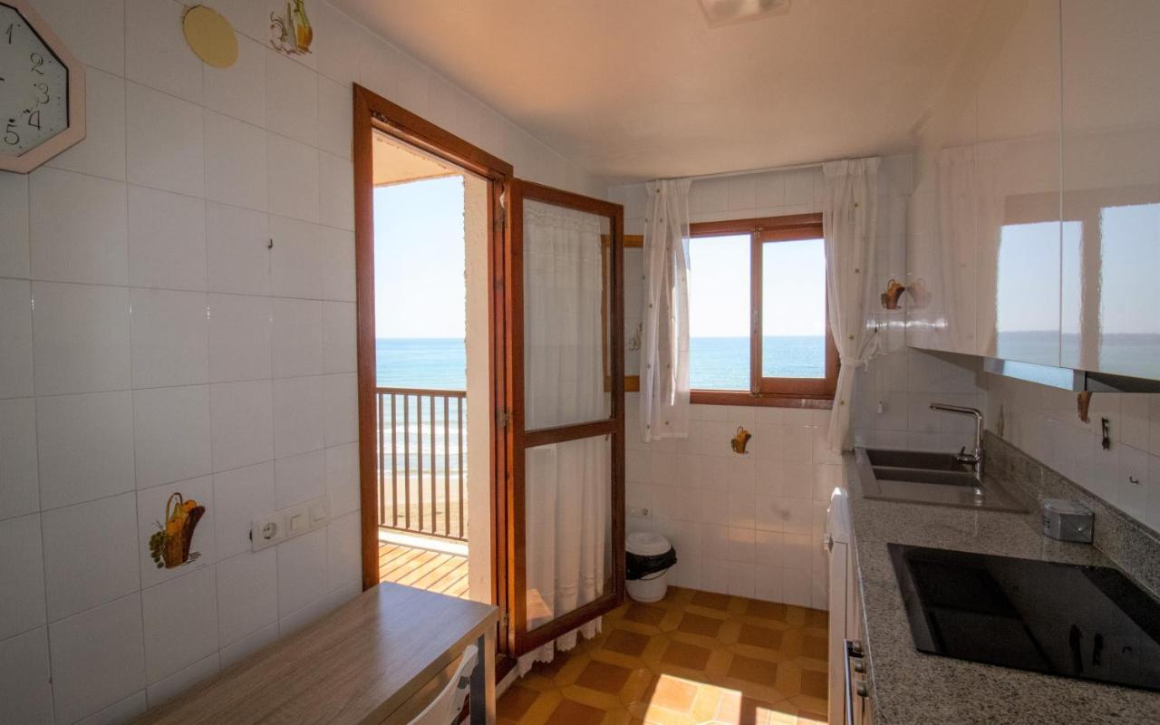 Apartamento Con Vistas Frontales - Primera Linea Playa Cargador - *