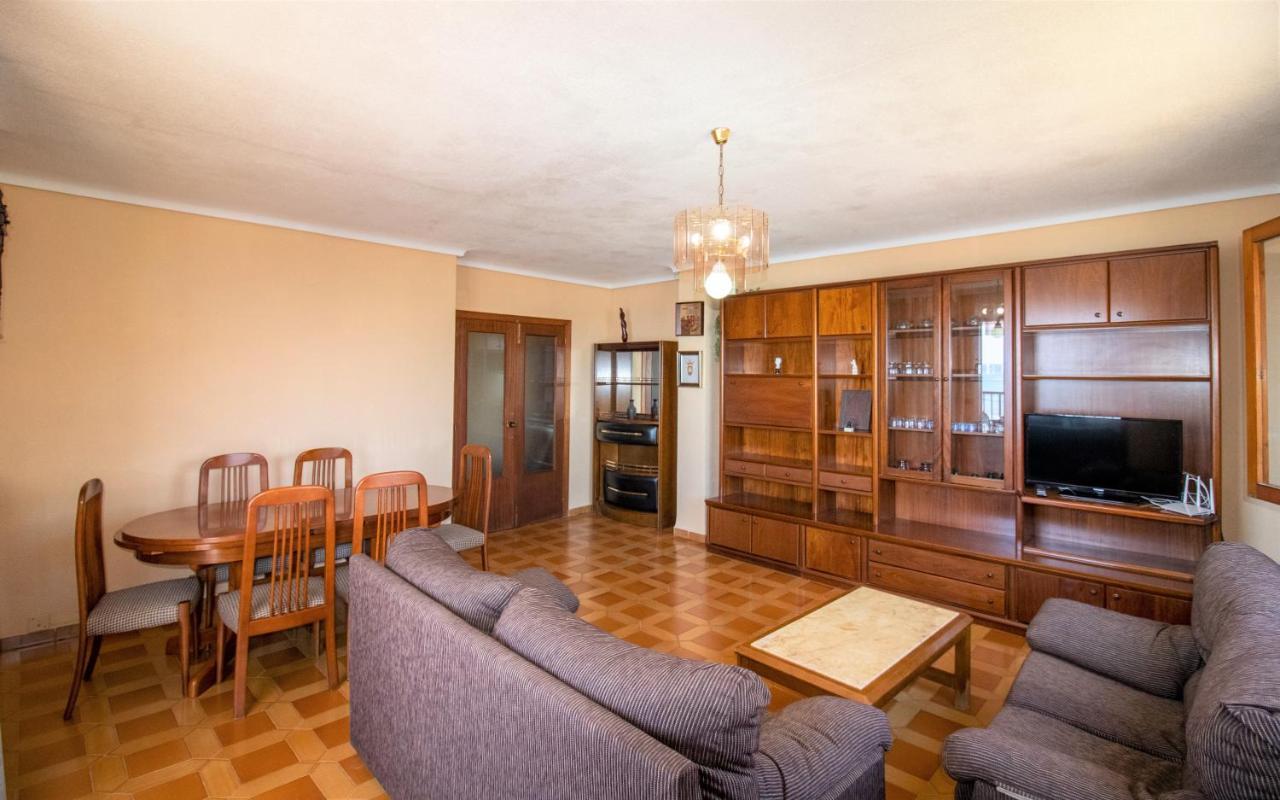 Con Vistas Frontales - Primera Linea Playa Cargador - Apartamento *