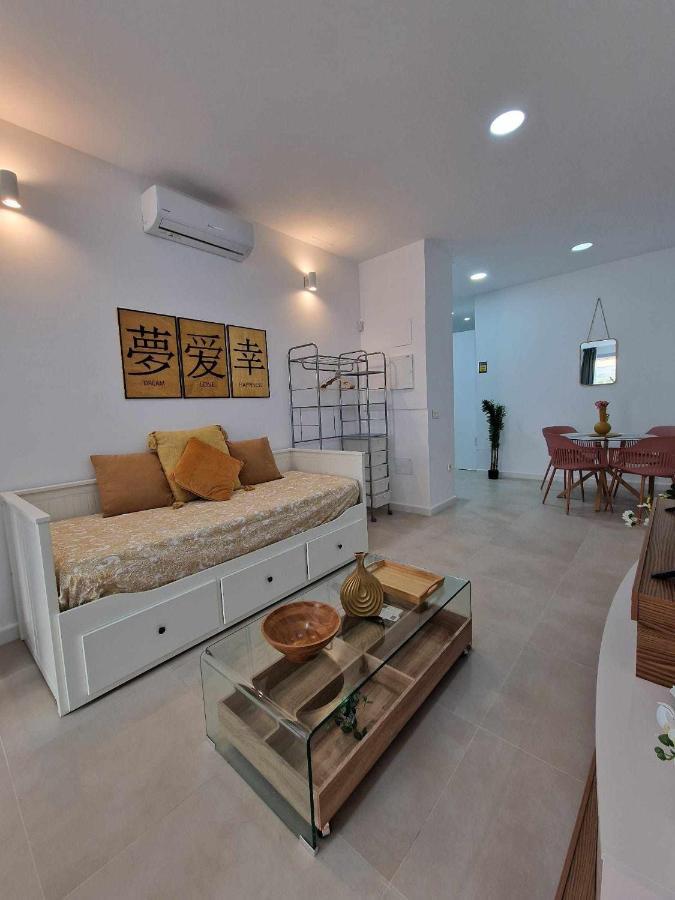 Moderno 3 En Calle Marmoles Apartamento *