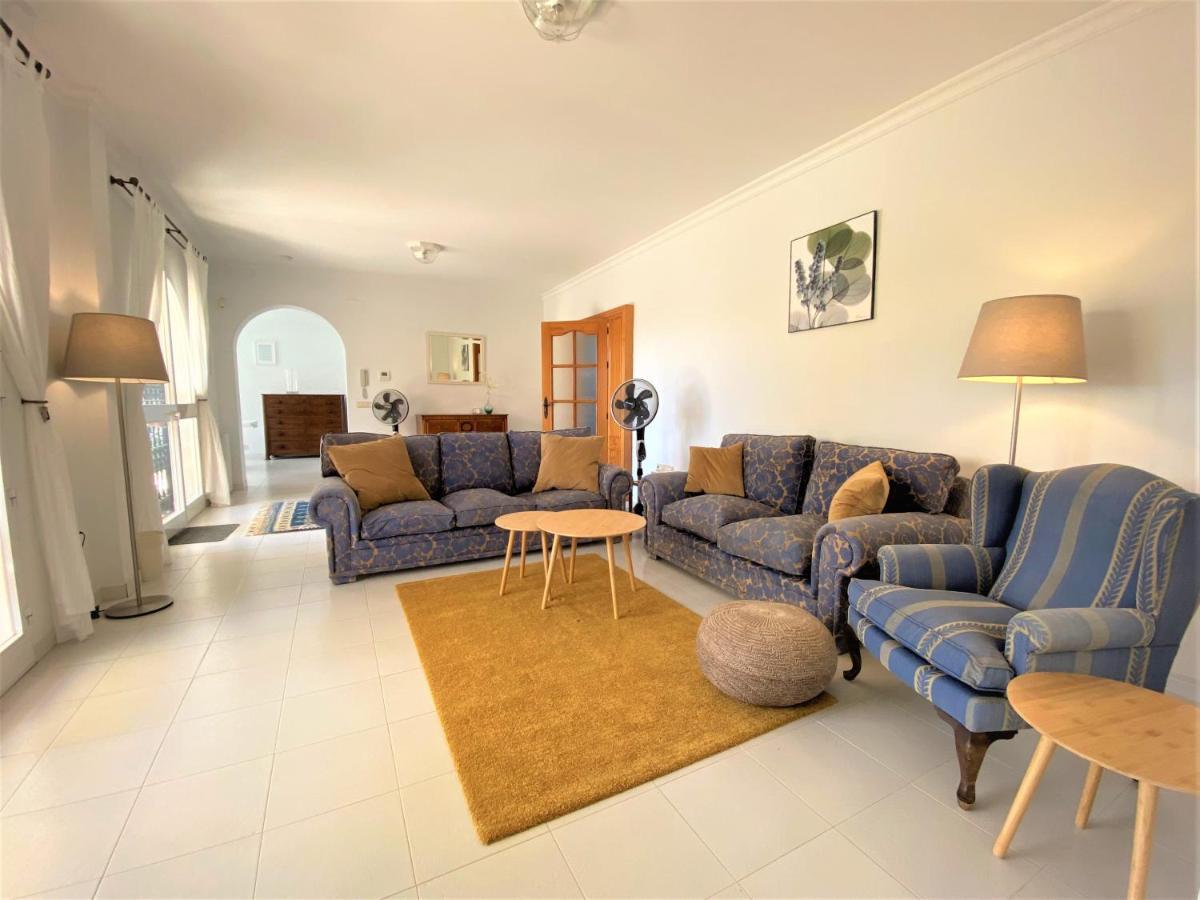 Villa Beautiful Montebello In With Private Pool *