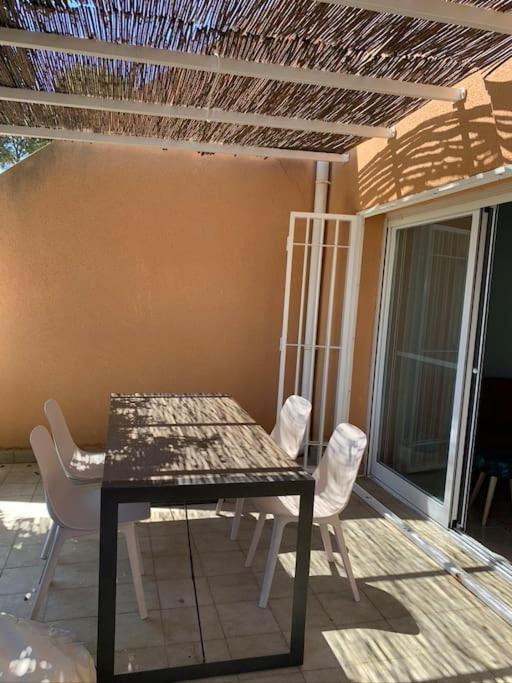 Idyllisches Ferienhaus Mit Gemeinschaftspool & Ruhiger Meerlage * El Campello