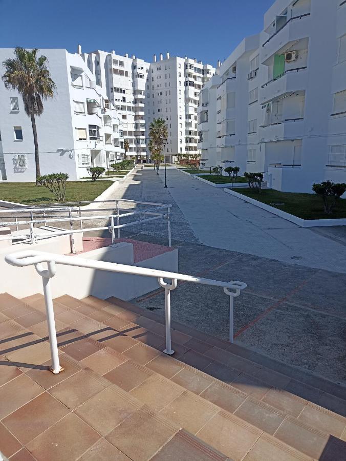 Apartamento Bajo En Valdelagrana, Primera Linea De Playa El Puerto de Santa María