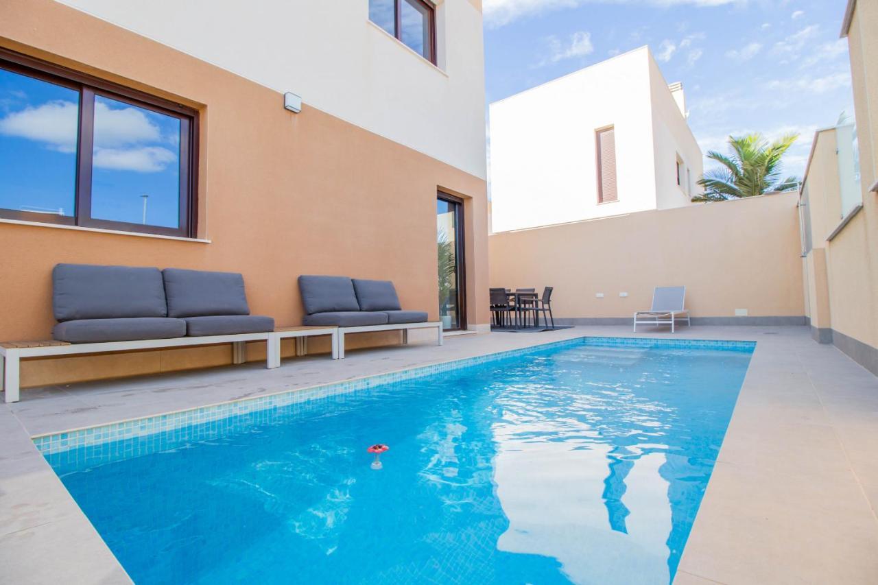 3083 Casa Nueve Villa