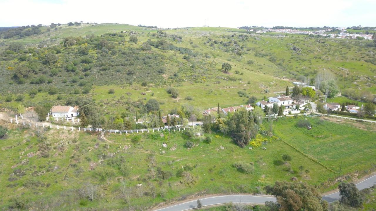 Cortijo El Berrocal * Cazalla de la Sierra