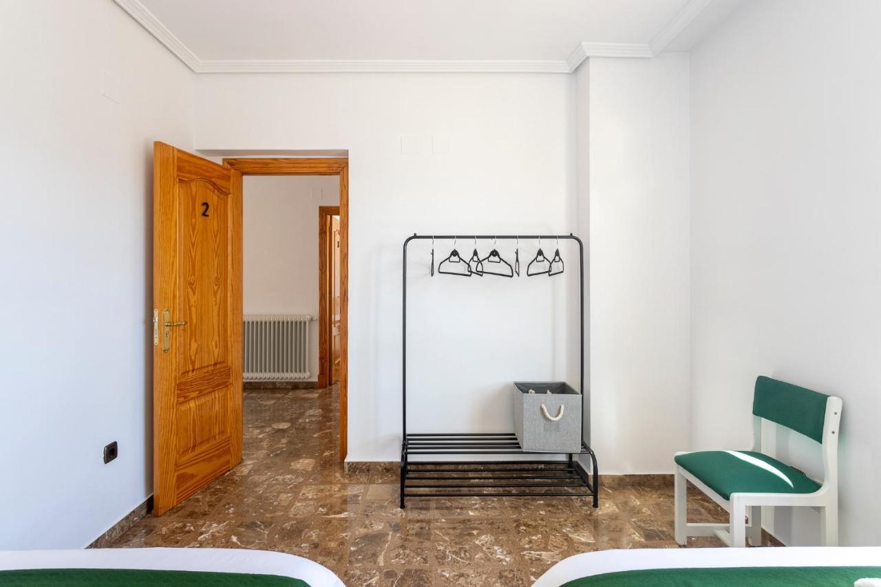 Casa Rosas * Iniesta