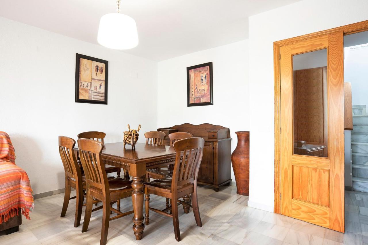 Residencial Camino Del Tejar Holiday home *