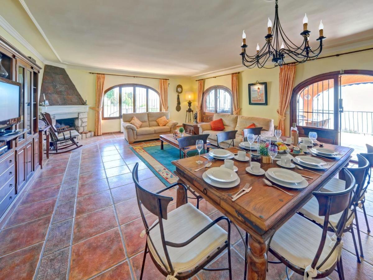 Villa Flora Mar By Interhome