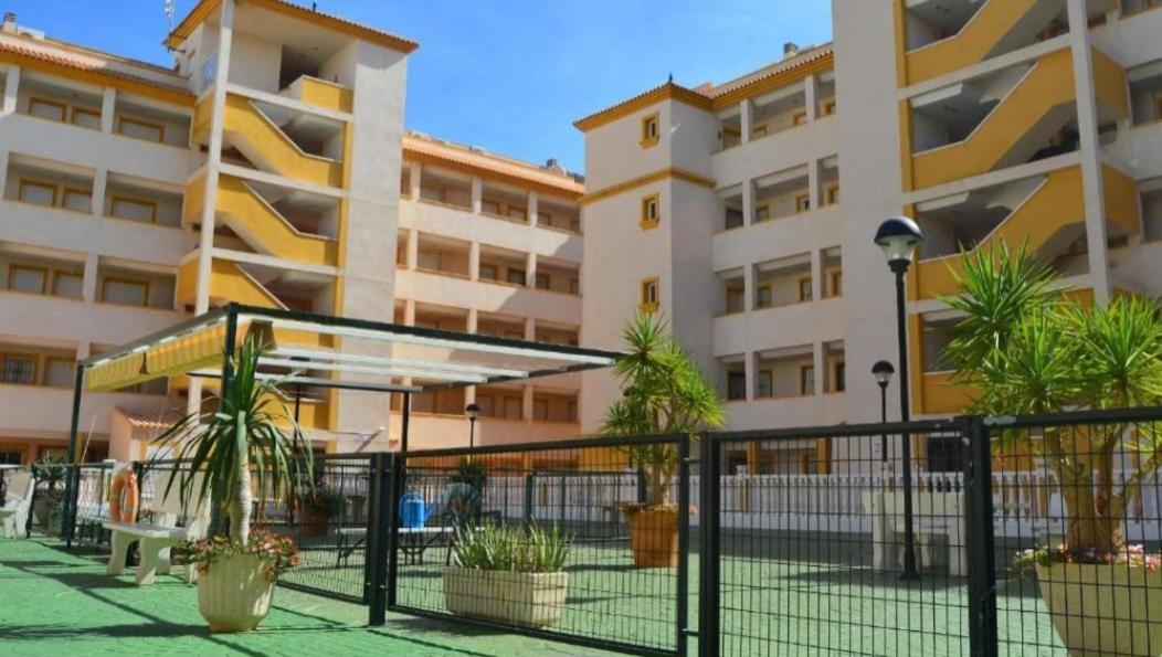 Apartment Palmerita 5 *
