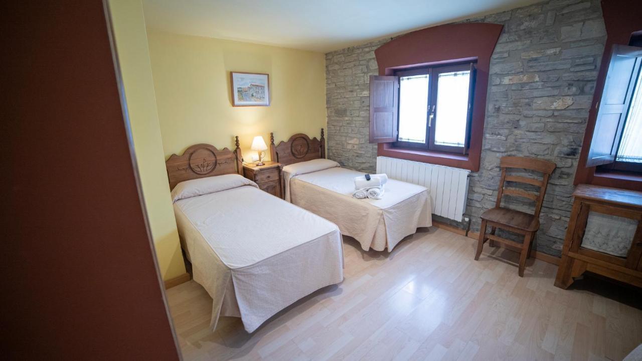 Guest house Rural Cerezos De
