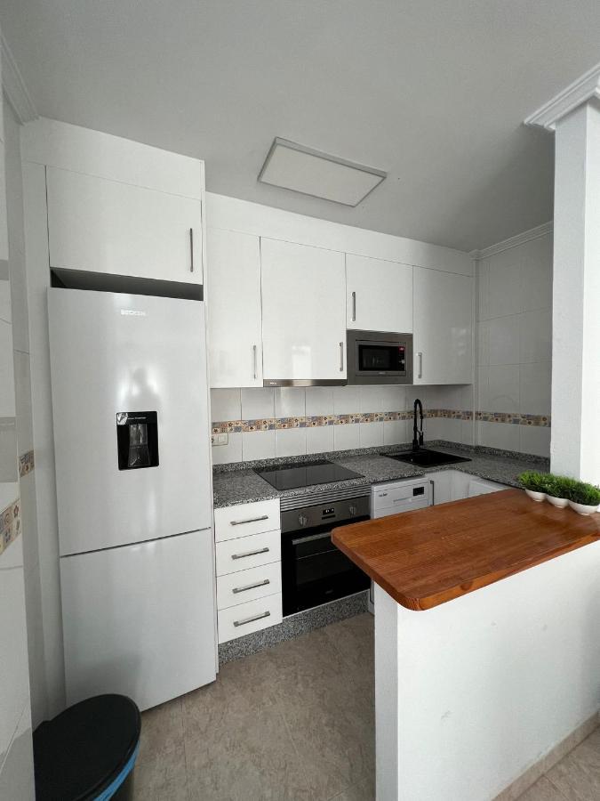 Atico Duplex Con Vista Mar Y Terraza Privada A 200m De La Playa Hasta 6 Personas Apartamento