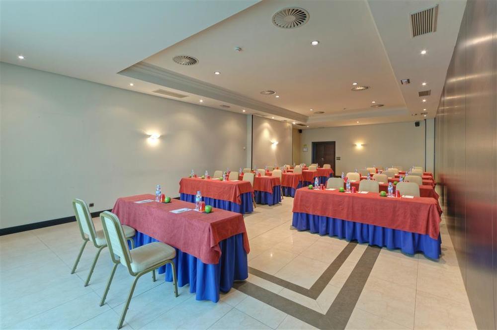Hotel Exe Centro 4*