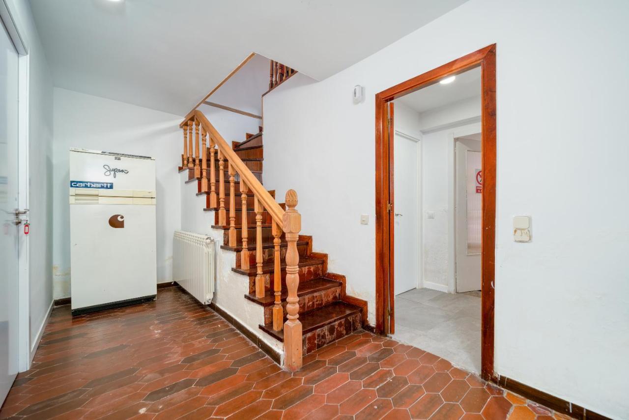 A Casacafe Madrid Pozuelo Estacion Private Guest house *