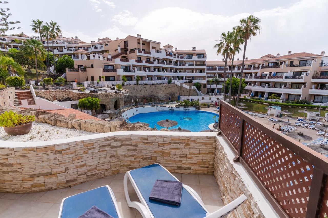 Oceanfront Tenerife South Albatros 145 *