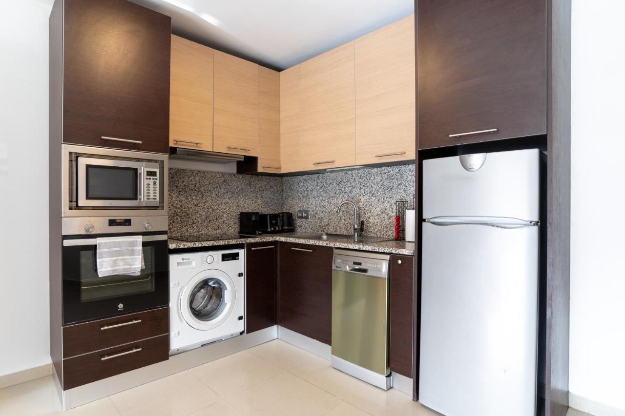 Oceanfront Tenerife South Albatros 145 Apartamento