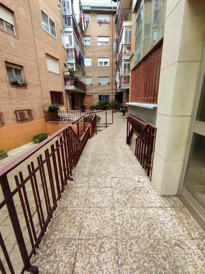 En Centro De Rozas De Madrid Habitación en casa particular Las Rozas de Madrid
