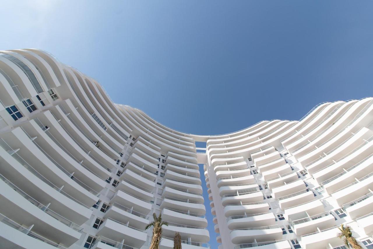 Global Properties, Con Terraza Y Vistas A La Piscina En Gran Canet * Canet d'En Berenguer