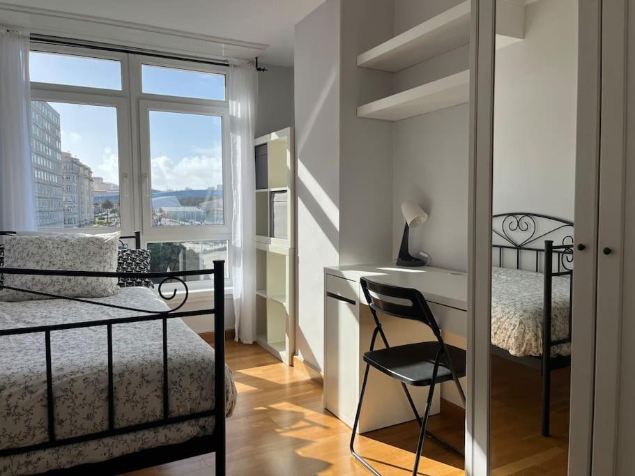 Primera Linea De Playa De Riazor Apartamento *
