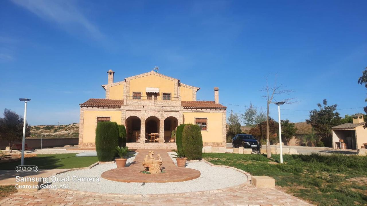 Guest house A In A Private
