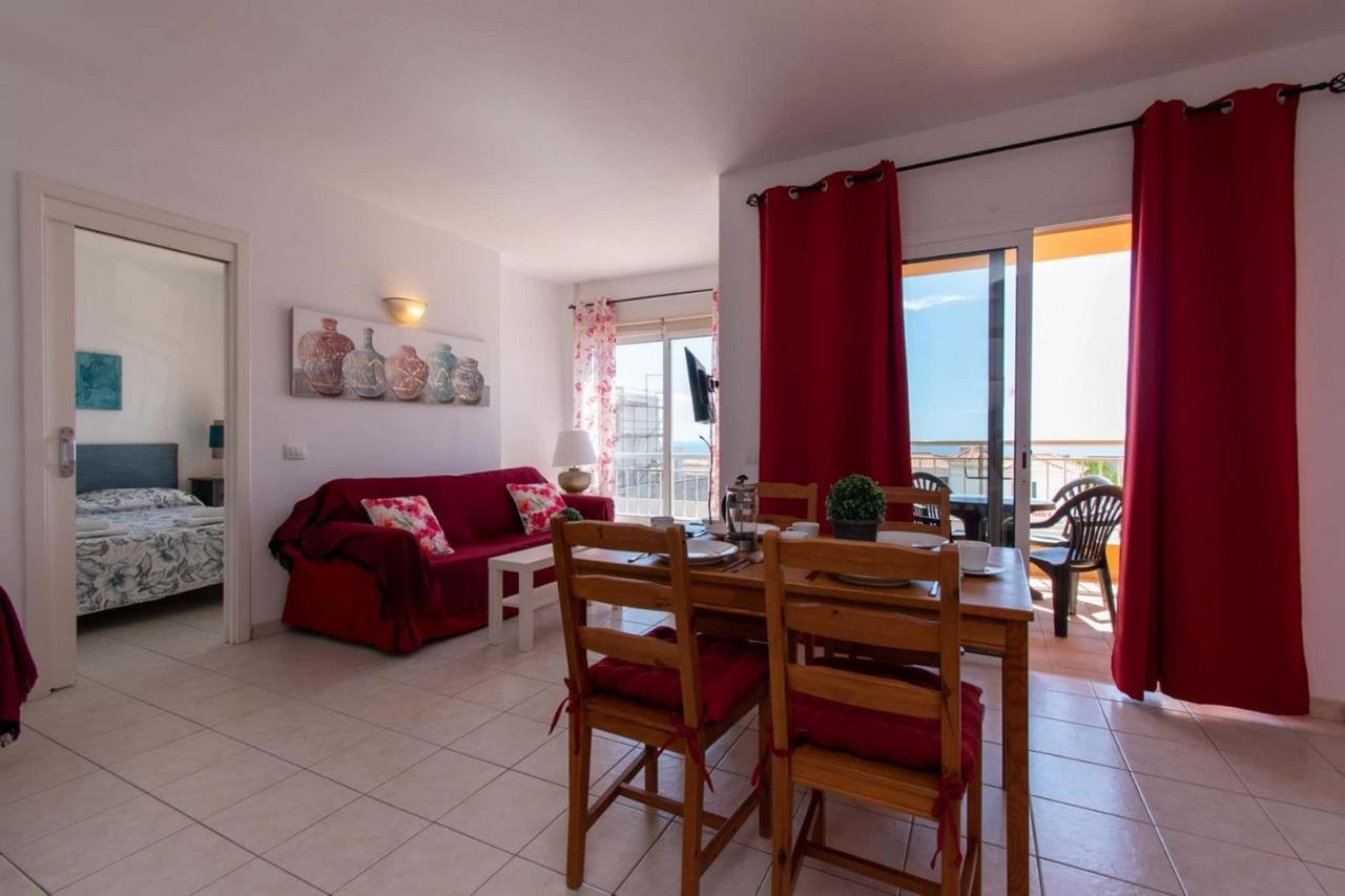 Sunset - 2 Bedroom Apartamento Costa Adeje (Tenerife)