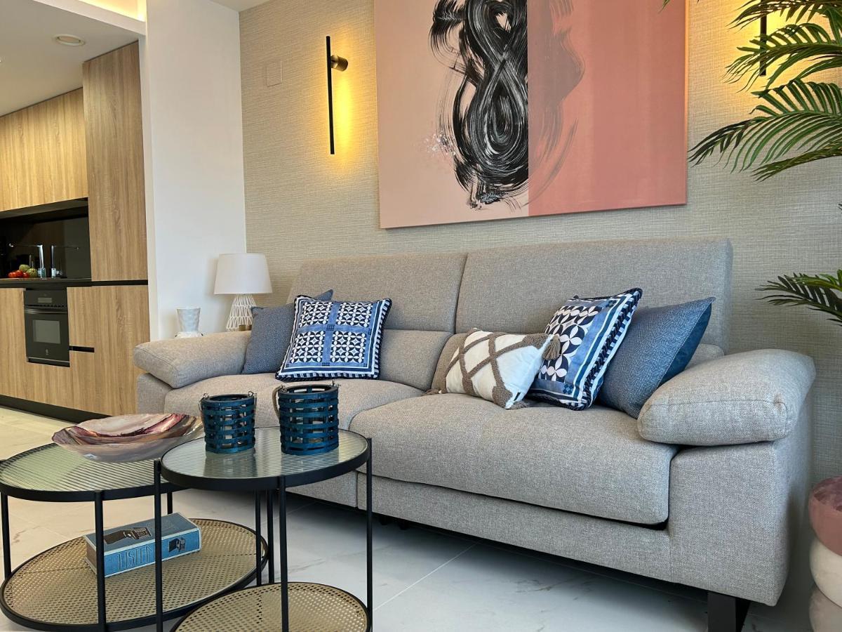 Posidonia Punta Prima - Luxury Seafront Apartment *
