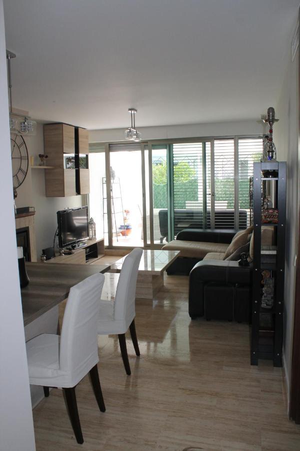 Apartment Vitania Costa Del Sol *