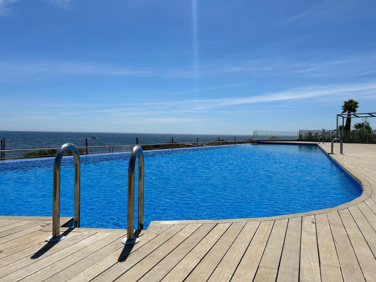 Posidonia Punta Prima - Luxury Seafront Apartment *