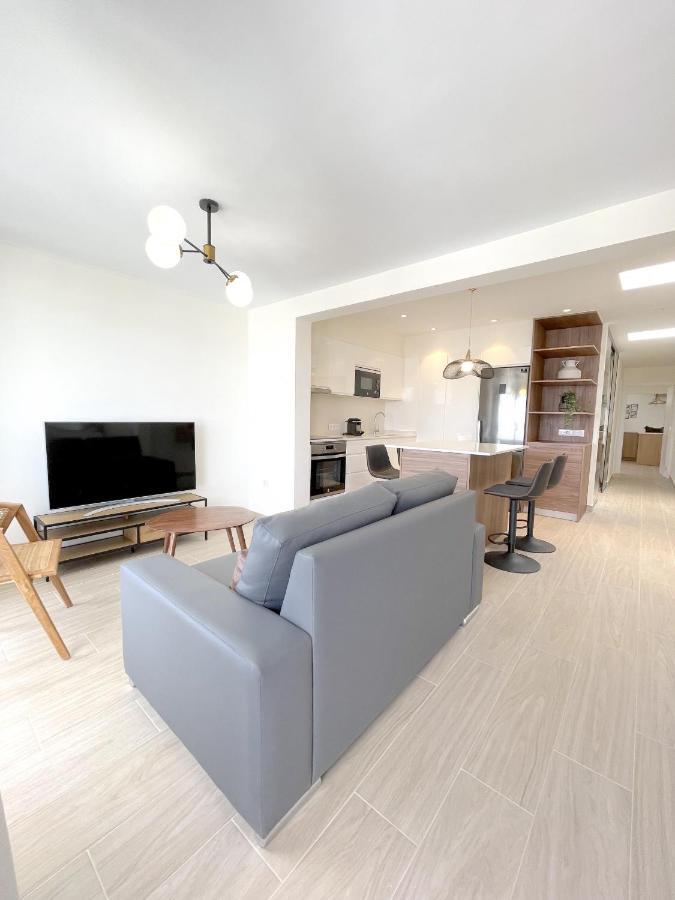 Casahost Bastian Costa Teguise