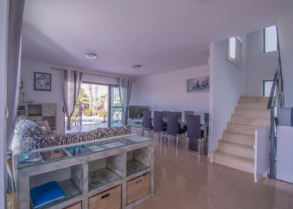 Moderna Con Piscina El Campello