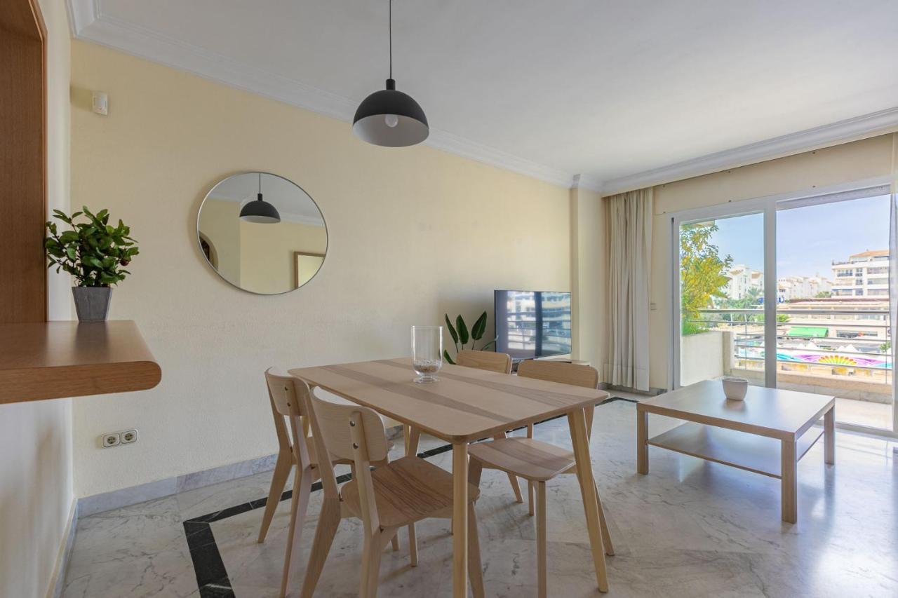 Puerto Banus, Marina Banus, 2br, 2bth, Pool, Parking, Marbella, 2h Apartamento