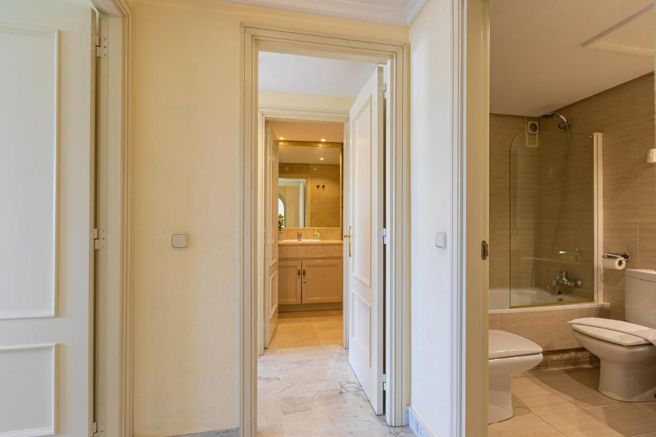 Puerto Banus, Marina Banus, 2br, 2bth, Pool, Parking, Marbella, 2h Apartamento Marbella