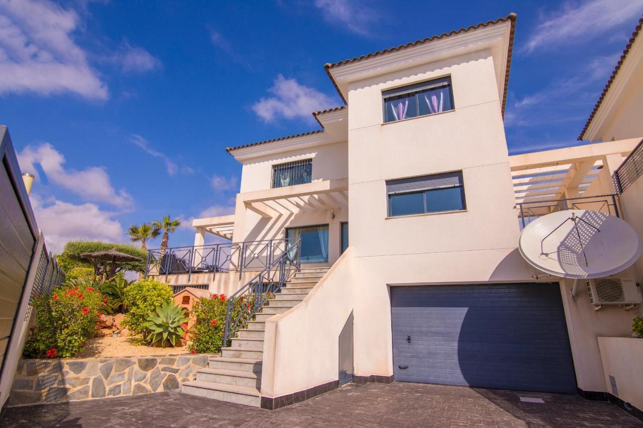 Villa Moderna Con Piscina El Campello