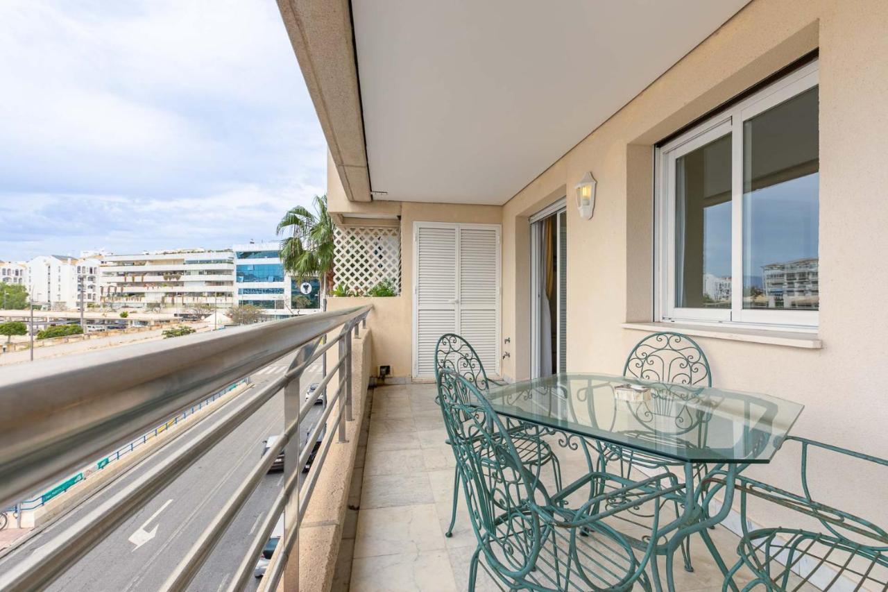 Apartamento Puerto Banus, Marina Banus, 2br, 2bth, Pool, Parking, Marbella, 2h