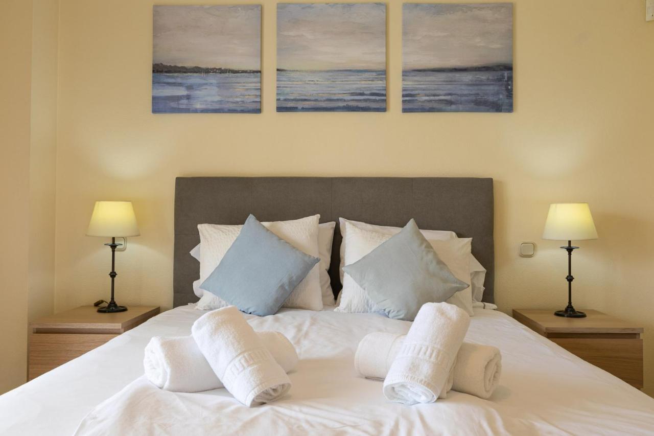 Apartamento Puerto Banus, Marina Banus, 2br, 2bth, Pool, Parking, Marbella, 2h
