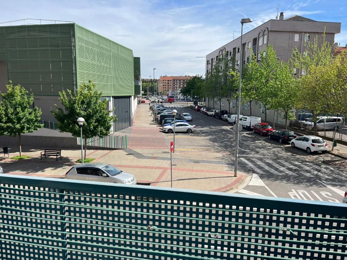 Pool And Confort 3 Y Garaje By * Logroño