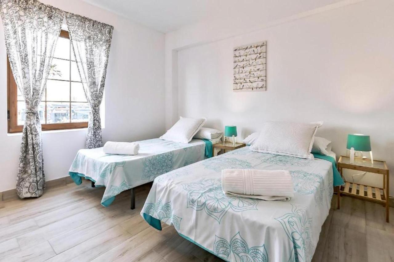 Two Bedroom With Wifi, Close To The Beach, In Playa De Americas Apartamento *