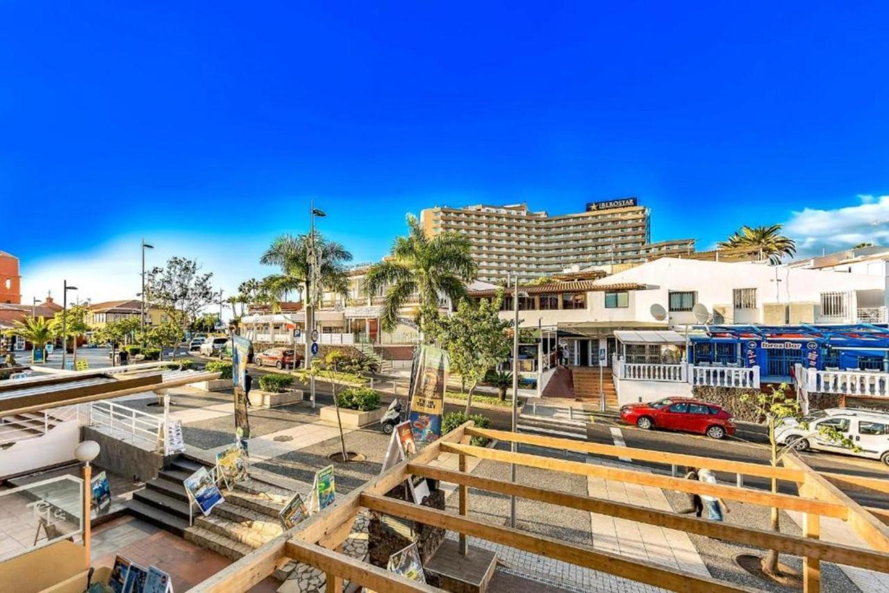 Two Bedroom With Wifi, Close To The Beach, In Playa De Americas * Playa de las Américas