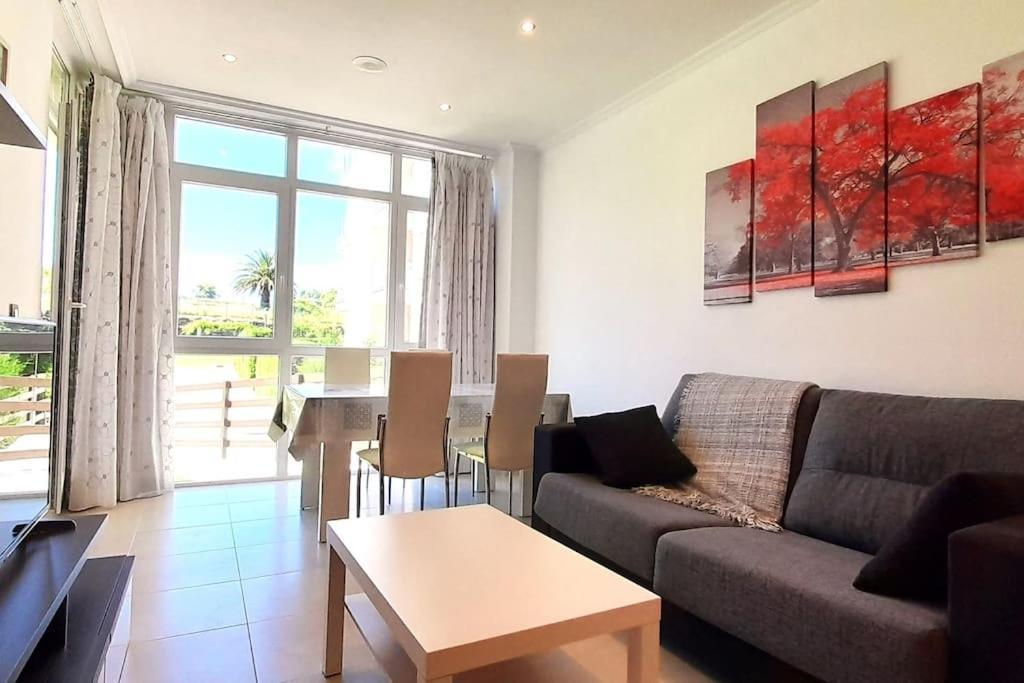 Apartamento Playa Con Jardin Y Piscina * Foz