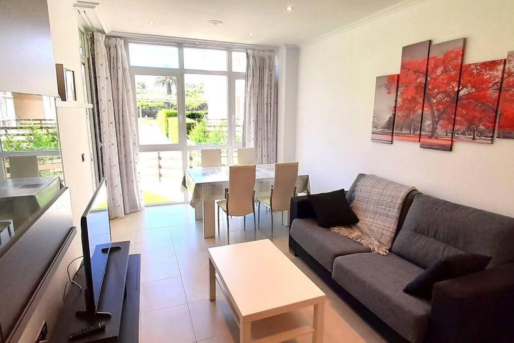 Apartamento Playa Con Jardin Y Piscina *
