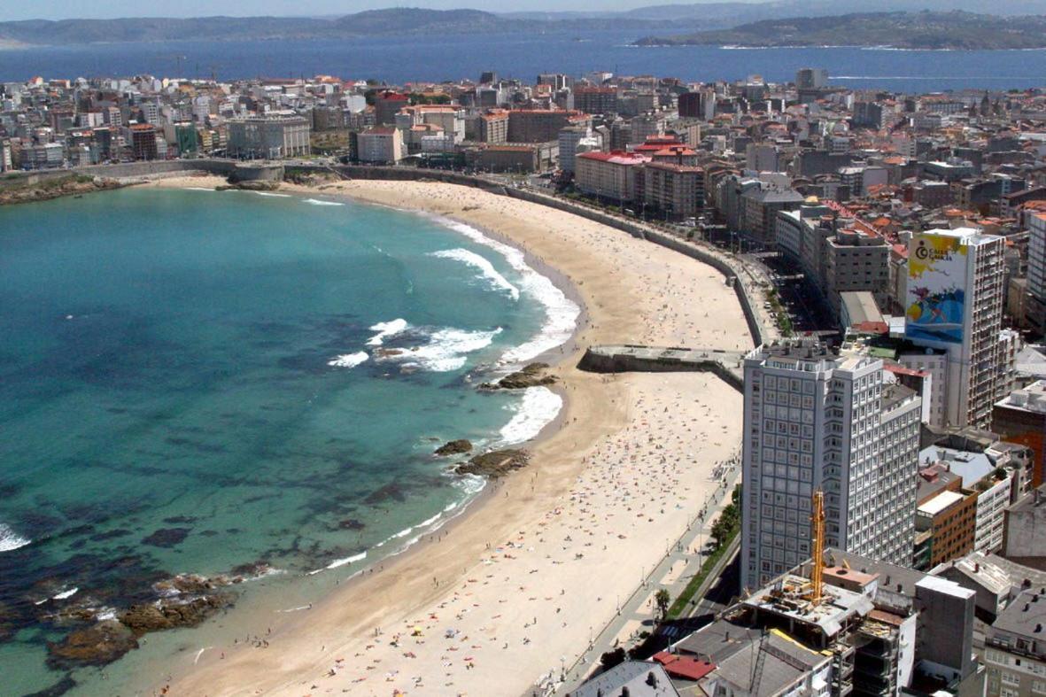 Apartamento Primera Linea De Playa De Riazor *